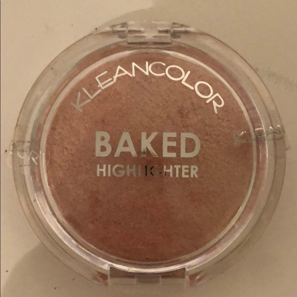 Facial Highlighter - Picture 2 of 3